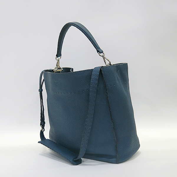 Fendi(���) 8BT216 ���� �������� �ڹ�Ʈ���� ���� 2WAY [�λ꼾�Һ���] �̹���3 - ���̺��� �߰���ǰ