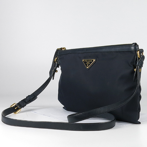 Prada(�����) 1BH050 ���̺� �к긯 ���� �ﰢ �ΰ� ���� ũ�ν��� [��������] �̹���2 - ���̺��� �߰���ǰ