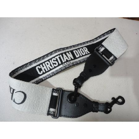 ���ñ�)Dior(ũ����î���) ����  �ֽŻ� ��� �ڼ� �ΰ� ��Ʈ�� [û�ֱ�õ������] �̹���2 - ���̺��� �߰���ǰ