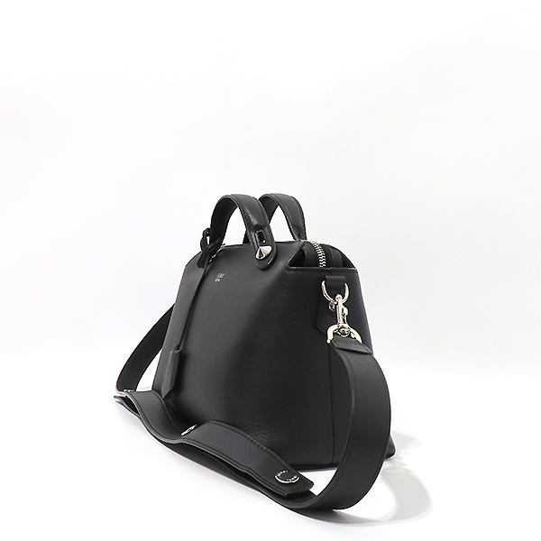 Fendi(���) 8BL124 ���� ���� ���̴����� ��Ʈ�� + �����Ʈ�� 2WAY [�λ꼭��Ե���] �̹���3 - ���̺��� �߰���ǰ