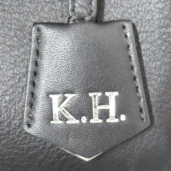 Fendi(���) 8BL124 ���� ���� ���̴����� ��Ʈ�� + �����Ʈ�� 2WAY [�λ꼭��Ե���] �̹���6 - ���̺��� �߰���ǰ