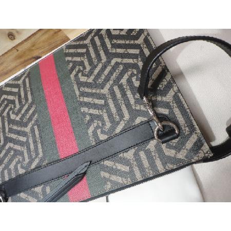 Gucci(����) 429004 ������ GG�ΰ� PVC Į���̵� �ܹ� �ΰ���� Ŭ��ġ�� 2WAY [û�ֱ�õ������] �̹���5 - ���̺��� �߰���ǰ