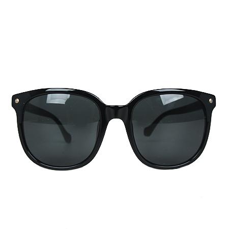 �߷��þư� �ΰ� ���۶�