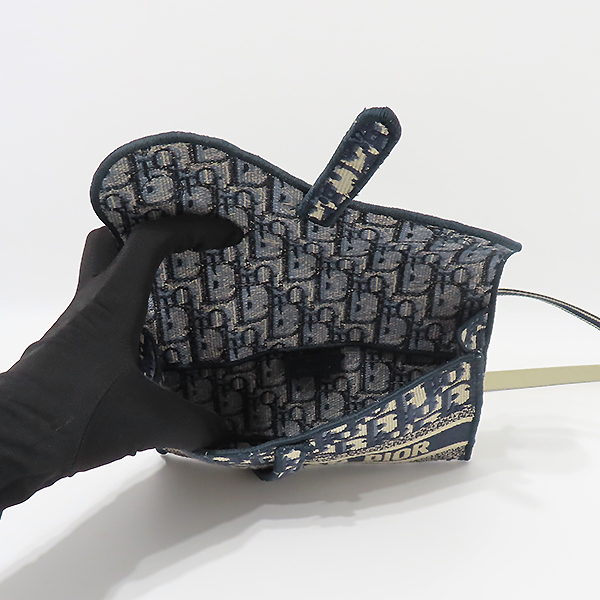 Dior(ũ����î���) S5647CRIW M928 ������ũ SADDLE(����) ���̺� �ڰ��� ���� �Ŀ�ġ ũ�ν��� [�λ꼭��Ե���] �̹���5 - ���̺��� �߰���ǰ