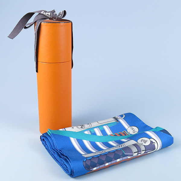 �����޽� Ʈ���� ��ī�� 