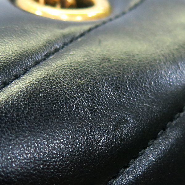 YSL(�Ի��ζ�) 574946 ���� ���� LOULOU(���) M ��Ƽ�� ü�� ����� [�λ꼾�Һ���] �̹���6 - ���̺��� �߰���ǰ