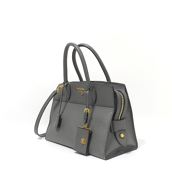 Prada(�����) 1BA046 �׷��� ���ǾƳ� �����÷����̵� ��Ʈ�� + ��� ��Ʈ�� 2WAY [�λ꼭��Ե���] �̹���3 - ���̺��� �߰���ǰ