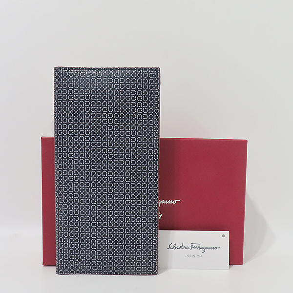 ��󰡸� ��ġ�� ������