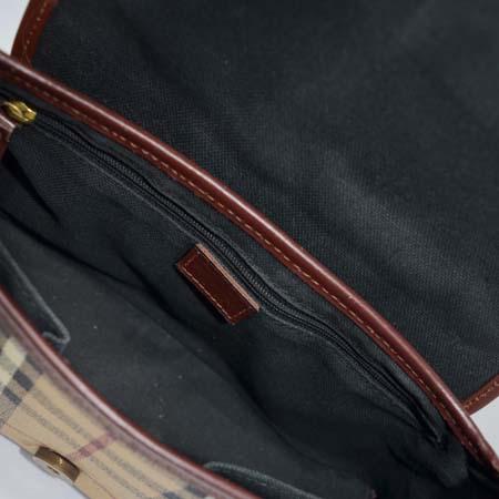 Burberry(������) Ŭ���� üũ PVC ���� Ʈ����  ����� �̹���4 - ���̺��� �߰���ǰ