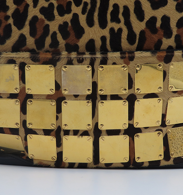 MCM(������) MMK0AJP21MT001 ���޳� �ݶ󺸷��̼� �����ĵ� ���� + �����Ŀ�ġ [�д�������] �̹���4 - ���̺��� �߰���ǰ