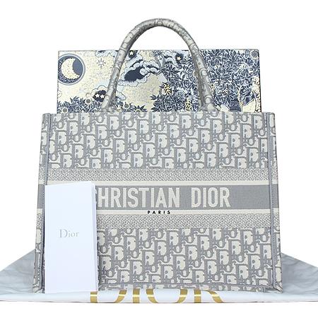 Dior(ũ����î���) M1296ZRIW �׷��� ȭ��Ʈ �ڰ��� ������ũ �� �̵�� ��Ʈ��[���ֻ���] �̹���2 - ���̺��� �߰���ǰ