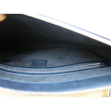 Gucci(����)429004 �ܹ� Ŭ��ġ&ũ�ν��� �̹���5 - ���̺��� �߰���ǰ