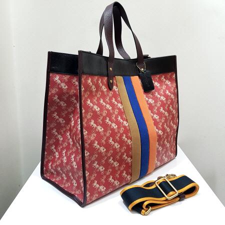 Coach(��ġ) 88243 B4MRH �ʵ� ��Ʈ 40 ȣ�� �� ĳ���� �� ��Ʈ�� + ��Ʈ�� + �Ŀ�ġ [����w] �̹���3 - ���̺��� �߰���ǰ