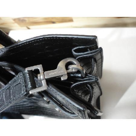 SAINT LAURENT PARIS(���ζ��ĸ�) ũ��Ŀ���� ���� 77785848 SAC JOUR �� ���긣 ���� ��Ʈ�� + �����Ʈ��[û�ֱ�õ������] �̹���4 - ���̺��� �߰���ǰ