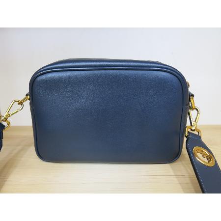 Fendi(���)ī�޶� �Ŀ�ġ ũ�ν��� �̹���3 - ���̺��� �߰���ǰ