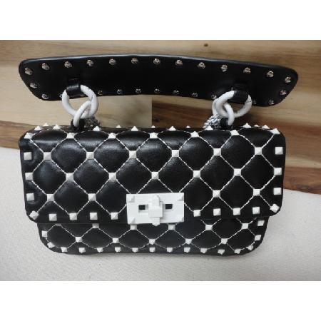 VALENTINO(�߷�Ƽ��) TW2B0122NAP �����͵� �̴� ������ũ ��� �� ũ�ν���[û�ֱ�õ������] �̹���2 - ���̺��� �߰���ǰ