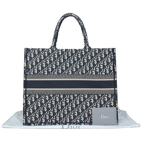 Dior(ũ����î���) M1286ZRIW ���� �ڰ��� ������ũ �� ��Ʈ��[���ַԵ���] �̹���3 - ���̺��� �߰���ǰ