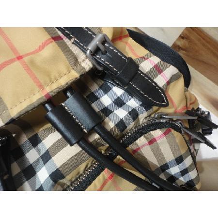 ��ȭ�� ����)Burberry(������) 8006725 üũ �÷� �к긯 ���Ϸ� ������ ���� ���� [û�ֱ�õ������] �̹���3 - ���̺��� �߰���ǰ