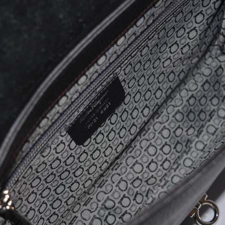 Ferragamo(��󰡸�) 21-6921 �������� ����� �̹���5 - ���̺��� �߰���ǰ