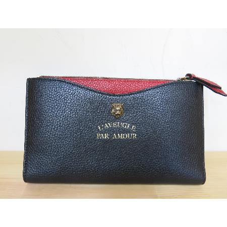 ����  ������