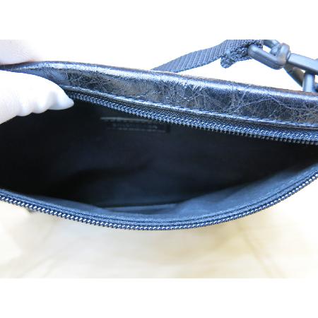 Balenciaga(�߷��þư�) ��¡�� ũ�ν��� �̹���4 - ���̺��� �߰���ǰ