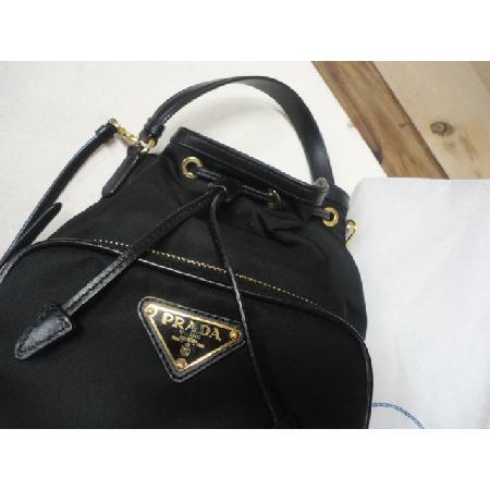 Prada(�����) �ֽ��� 1BH038 ���ǾƳ� ���� ����ΰ� ��Ŷ ��Ʈ�� + �����Ʈ�� 2WAY[û�ֱ�õ������] �̹���4 - ���̺��� �߰���ǰ