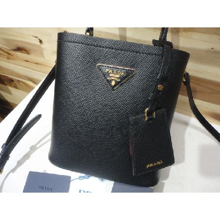 Prada(�����) �ֽ��� 1BA217 ���ǾƳ� ���� ����ΰ� ��Ŷ ���� ��Ʈ�� + �����Ʈ�� 2WAY[û�ֱ�õ������] �̹���3 - ���̺��� �߰���ǰ