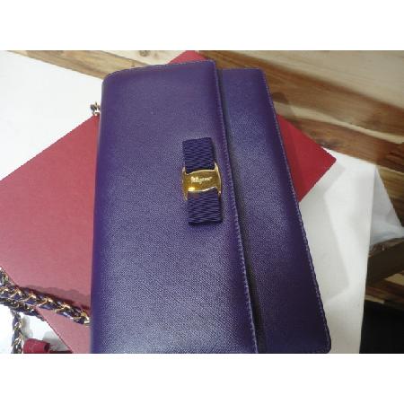 Ferragamo(��󰡸�) 21 E480 ���ǾƳ� ���� �ٶ���� ���� ü�� ũ�ν���[û�ֱ�õ������] �̹���2 - ���̺��� �߰���ǰ