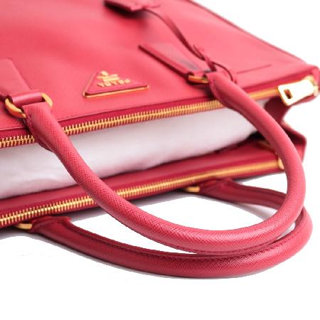 Prada(�����) BN1786 ���ǾƳ� ���� ���� �ﰢ ����ΰ� ��Ʈ�� [����ż�����] W �̹���4 - ���̺��� �߰���ǰ