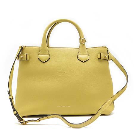 Burberry(������) ���ο� ���� �Ͽ콺 üũ ��� �̵�� M������ ��Ʈ�� + ��� ��Ʈ�� (W) �̹���2 - ���̺��� �߰���ǰ