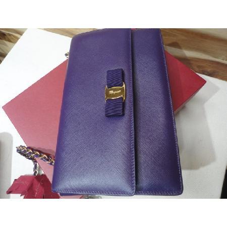 Ferragamo(��󰡸�) 21 E480 ���ǾƳ� ���� �ٶ���� ���� ü�� ũ�ν���[û�ֱ�õ������] �̹���3 - ���̺��� �߰���ǰ