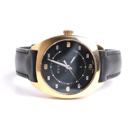 ����  ��������