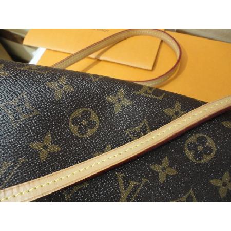 Louis Vuitton(���̺���) M40718 ���׷� ĵ���� ���̺��� MM 2WAY [û�ֱ�õ������] �̹���5 - ���̺��� �߰���ǰ