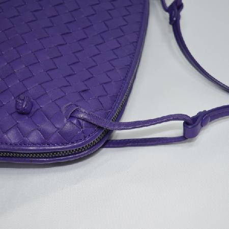 BOTTEGAVENETA  245354 ���� ���� ��Ʈ��ġ���� ���� ũ�ν��� �̹���3 - ���̺��� �߰���ǰ
