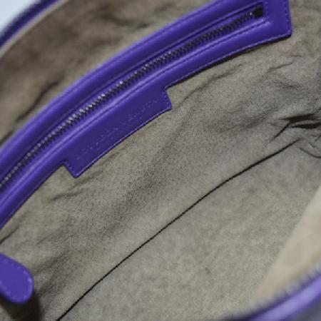 BOTTEGAVENETA  245354 ���� ���� ��Ʈ��ġ���� ���� ũ�ν��� �̹���5 - ���̺��� �߰���ǰ