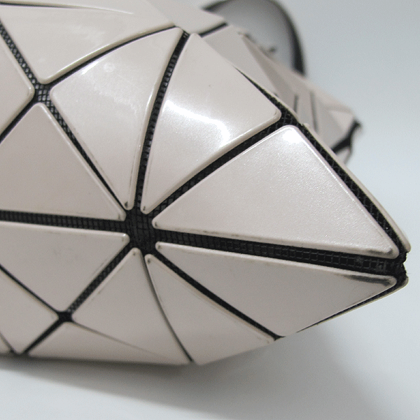 ISSEY MIYAKE (�̼��� �̾���) �ٿ��ٿ� BB81AG053 �缾Ʈ ��Ʈ�� [�뱸�ż�����] �̹���6 - ���̺��� �߰���ǰ