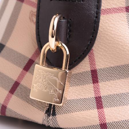 Burberry(������) 3201007 Ŭ���� üũ �� ��Ʈ�� [����ż�����] �̹���4 - ���̺��� �߰���ǰ