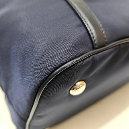 Prada(�����) BN1841 ���̺� �к긯 ���� ���� �ڵ� ���� �ΰ� ��Ʈ�� �̹���4 - ���̺��� �߰���ǰ