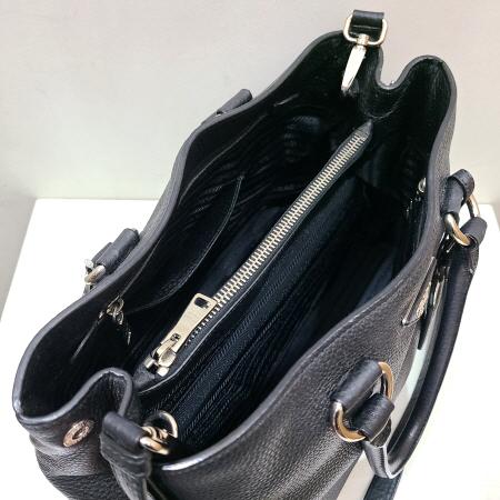 Prada() BN2579   VIT.DAINO  ﰢΰ Ʈ + Ʈ [2] ̹5 - ̺ ߰ǰ