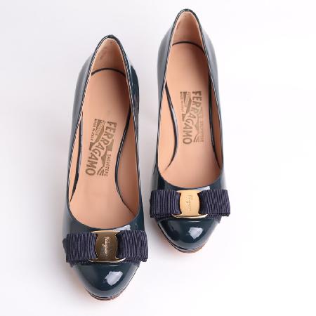 Ferragamo(��󰡸�) 01E661 �ٶ� ���̺� ���̴�Ʈ ���� ������ �����뱸�� (5D , 225MM) [����ż�����] �̹���2 - ���̺��� �߰���ǰ