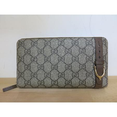 ����  ������