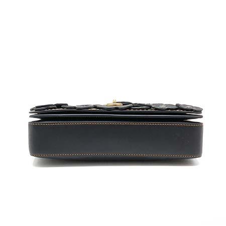 Coach(��ġ) �������� �ö�� ����ü�� ��Ʈ�� ����� �̹���5 - ���̺��� �߰���ǰ