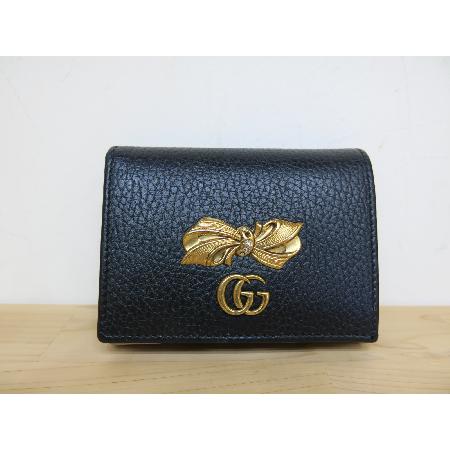 ����  ������