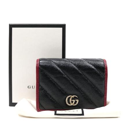 ����  ������