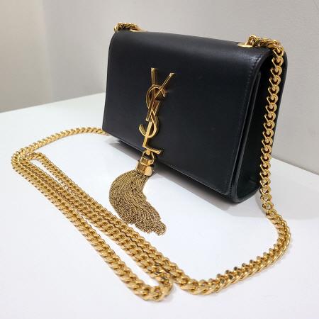 SAINT LAURENT PARIS(���ζ��ĸ�) 354120 ���� ���� Ŭ���� �½� ��ÿ �̴� ü�� ����� �� ũ�ν��� �̹���2 - ���̺��� �߰���ǰ