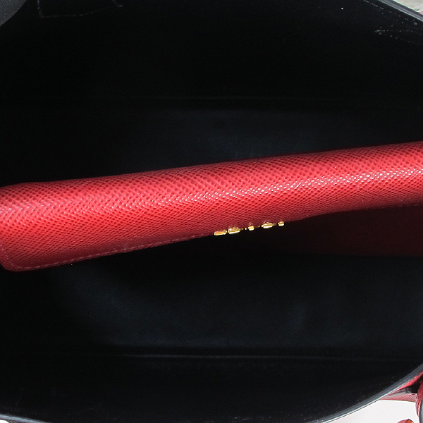 Prada(�����) BN2775 SAFFIANO CUIR FUOCO ���ǾƳ� ���� ���� �ﰢ�ΰ� �κ��� ��Ʈ�� + �����Ʈ�� [�뱸�ż�����] �̹���7 - ���̺��� �߰���ǰ