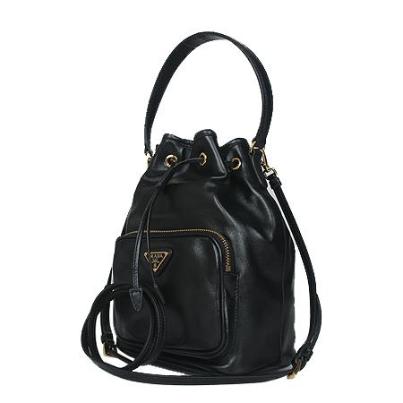 Prada(�����) 1BH038 �ﰢ�ΰ� ���� ���� �࿧ ��Ŷ�� 2WAY [���ֻ���] �̹���2 - ���̺��� �߰���ǰ
