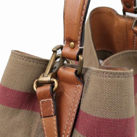 Burberry(������) 3855146 ���ܳ� ȣ�� ����� [����ż�����] �̹���3 - ���̺��� �߰���ǰ