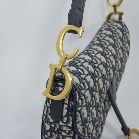 Dior(ũ����î���) M0446CTZQ M928 ���̺� �к긯 Oblique Saddle(������ũ ����) ���� Ʈ���� ����� �̹���4 - ���̺��� �߰���ǰ