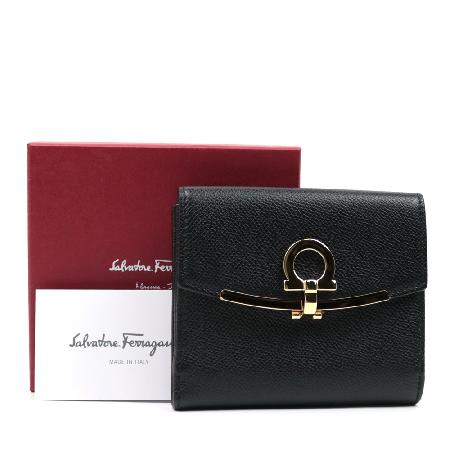 ��󰡸� ��ġ�� ������